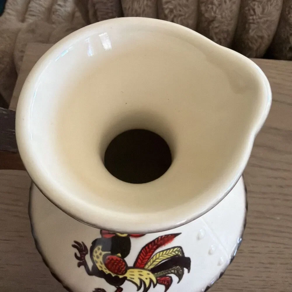 VTG Rare Poppy trail by Metlox Rooster Carafe